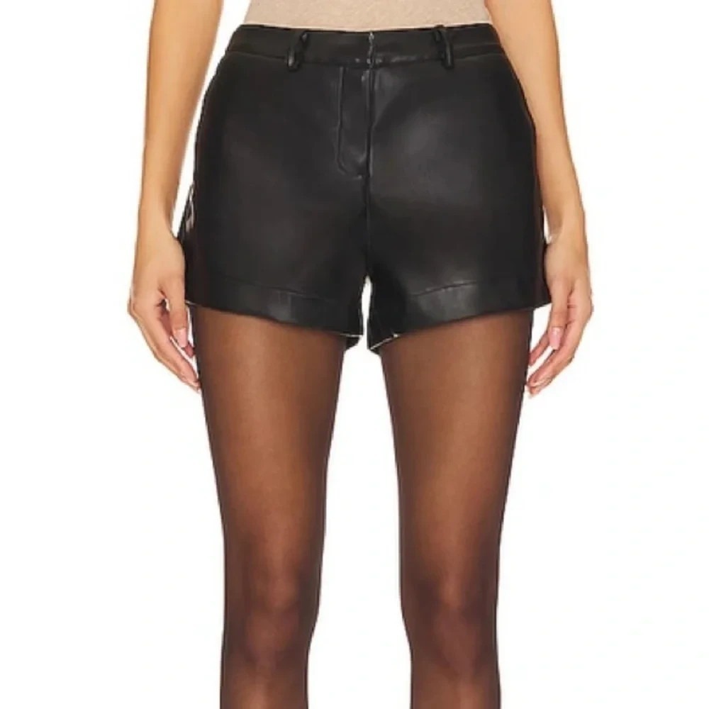 SNDYS Aritzia Elle Benny Faux Leather Shorts High Waist Classic Black Large
